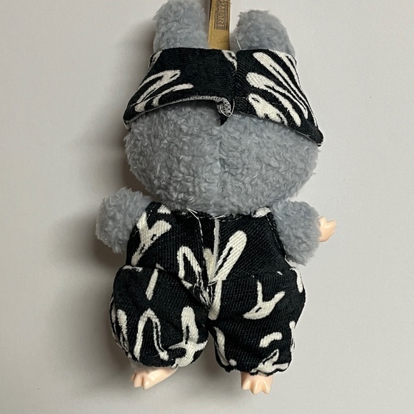 Labubu Designer Bucket Hat Outfit Black White 2 Piece Set Clothing Jumper - Picture 3 of 8